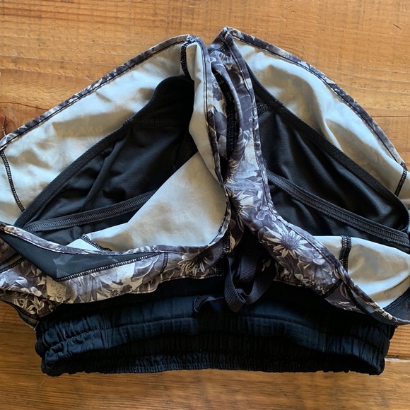 Lululemon athletica running shorts - Picture 3 of 3